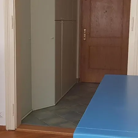 Nena With Private Free Parking *