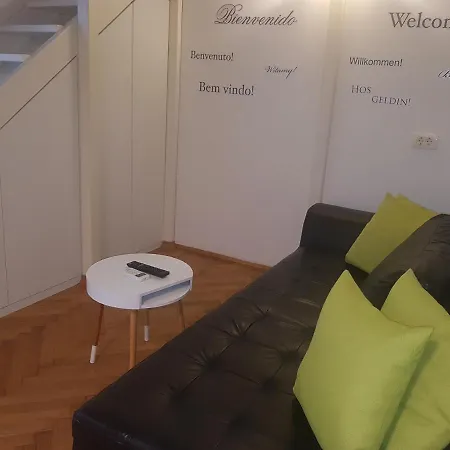 公寓 Nena With Private Free Parking 奥帕提亚